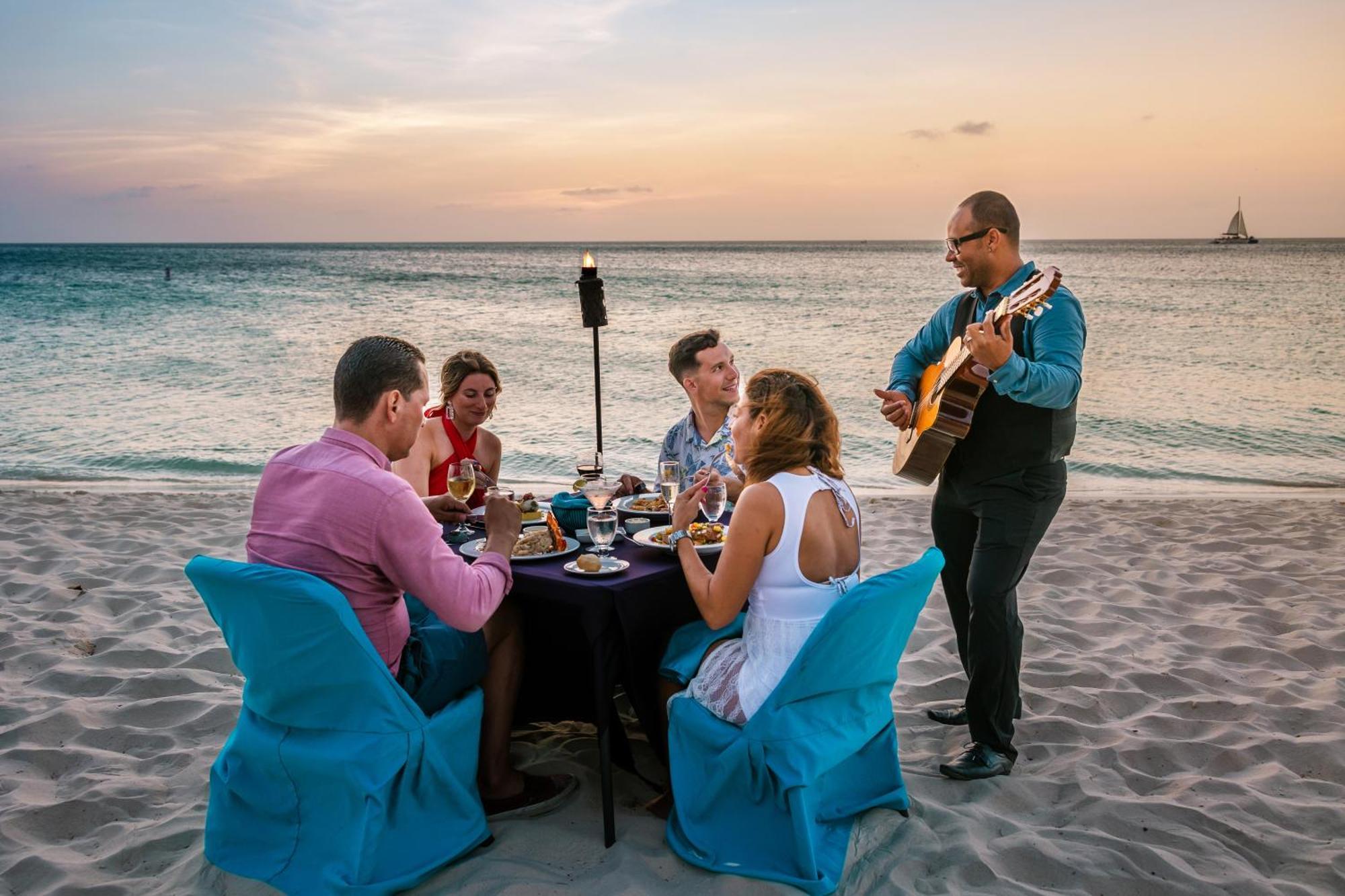 Amsterdam Manor Beach Resort Палм Бич Экстерьер фото